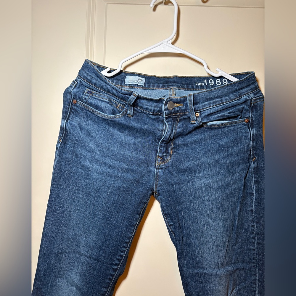 GAP Women's Classic Blue Skinny Jeans